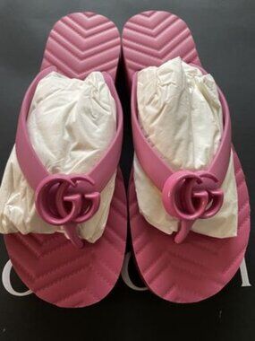 Gucci Pink Logo Rubber Flip Flops